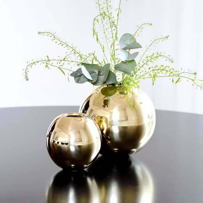 Hilke Vas Amico | Mässing