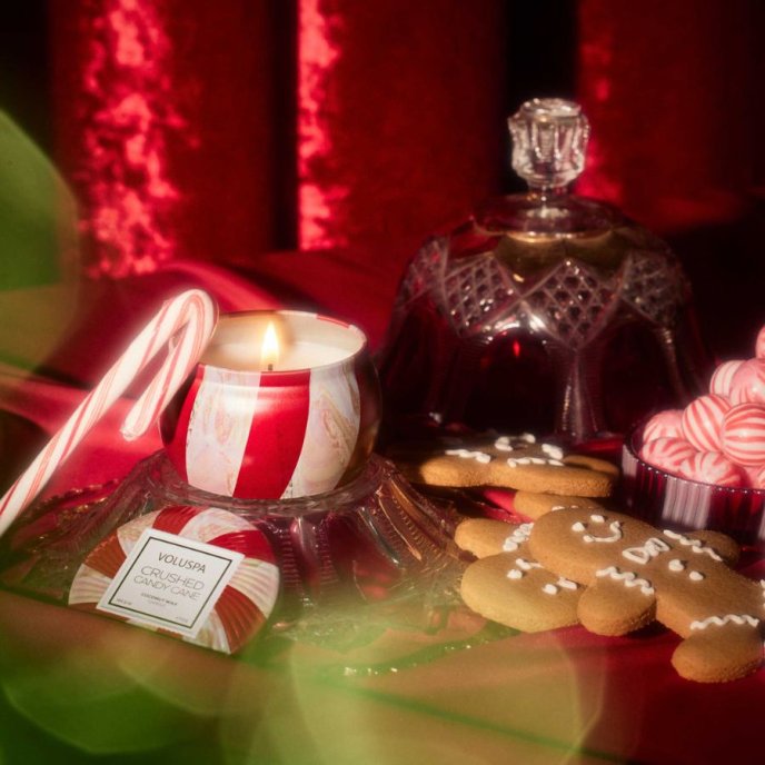 Mini Tin Candle | Crushed Candy Cane | Voluspa