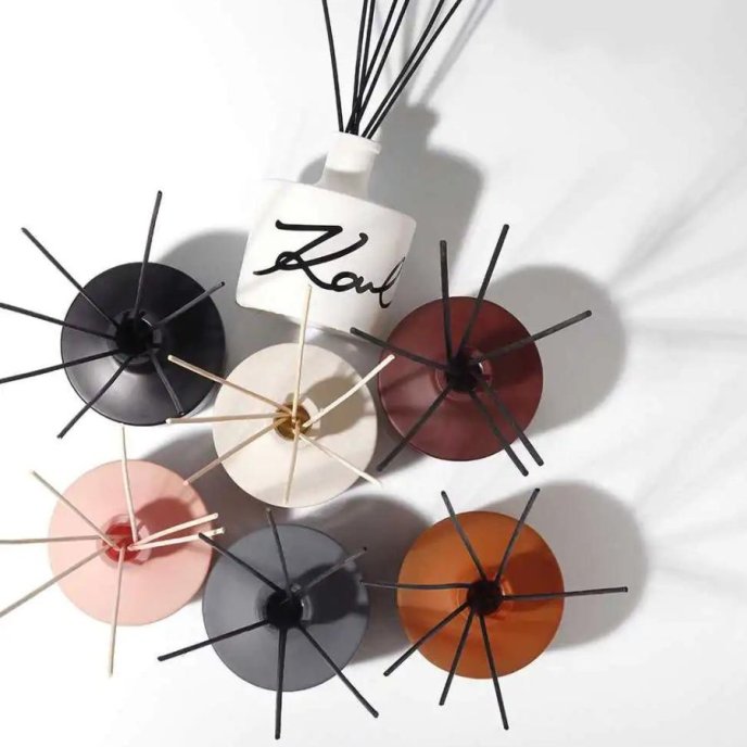 Doftpinnar | Karl Lagerfeld | Svart Iris